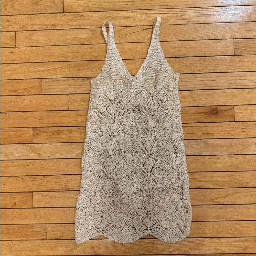 Zara Crochet Cover-Up (Size small)